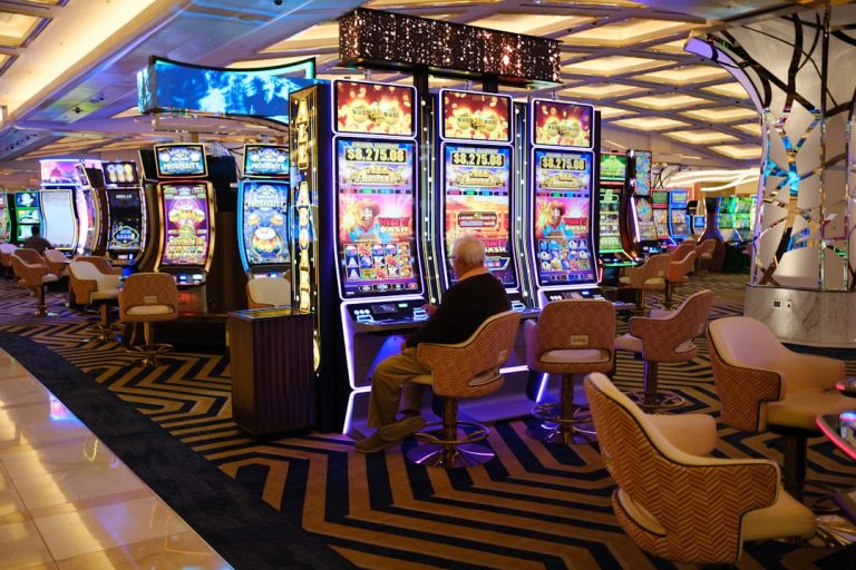 Discover the Exciting World of Free Social Casino Games